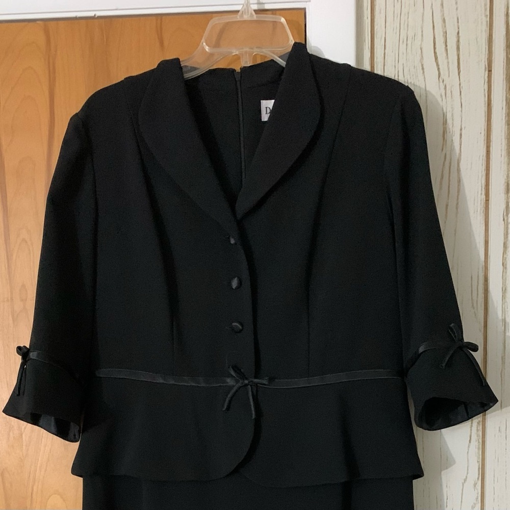 Ladies Dress size 12P Like New